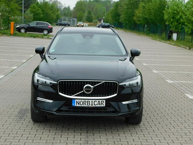 Volvo XC 60 z Gwarancją Bezwypadkowy  Model 2023r Żyrardów - zdjęcie 2