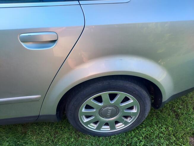 Audi a4 benzyna w dobrym stanie Łoniów - zdjęcie 6
