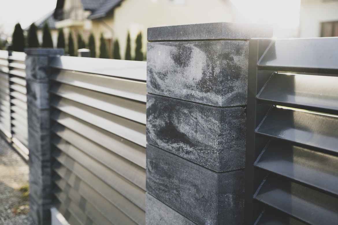 Murek betonowy Bloczek ogrodzeniowy STYROBUD FINI 50x20x20cmCappuccino Stare Miasto - zdjęcie 4