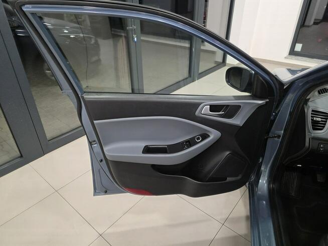 Hyundai i20 Serwisowany / Roczna Gwarancja GetHelp w cenie / zadbany Korczyna - zdjęcie 9