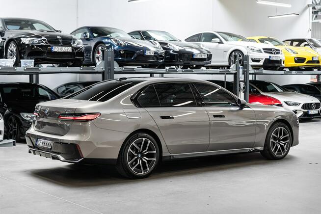 BMW 740 d. Fvat23%. Gwarancja do XII.2027. WEBASTO. Bezwypadkowy Węgrzce - zdjęcie 10