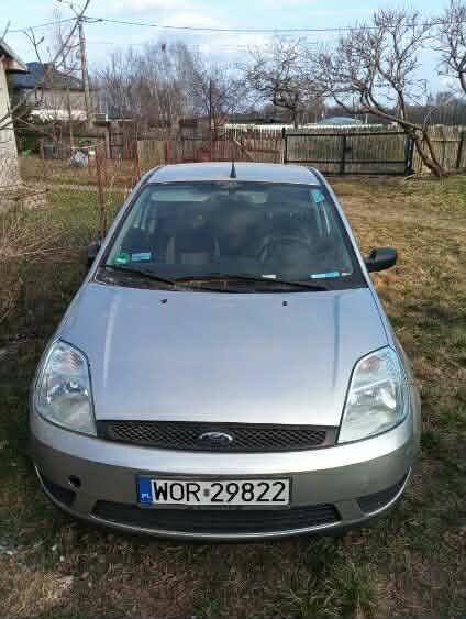FORD FIESTA 1,3 BENZYNA 2005 ROK Rogóźnia - zdjęcie 2