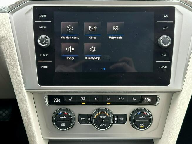 Volkswagen Passat 2.0 TDI Comfortline! Salon Polska! Pęcice - zdjęcie 10