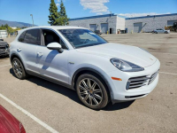 Porsche Cayenne AWD / Hybryda / niski przebieg