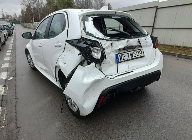 Toyota Yaris Comfort 1.5 Piekoszów - zdjęcie 7