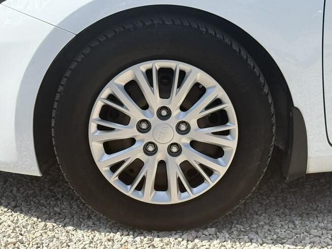 Kia Cee'd 1.4 100kM Salon Polska ! Bardzo dobry stan ! VAT 23% ! Pęcice - zdjęcie 8
