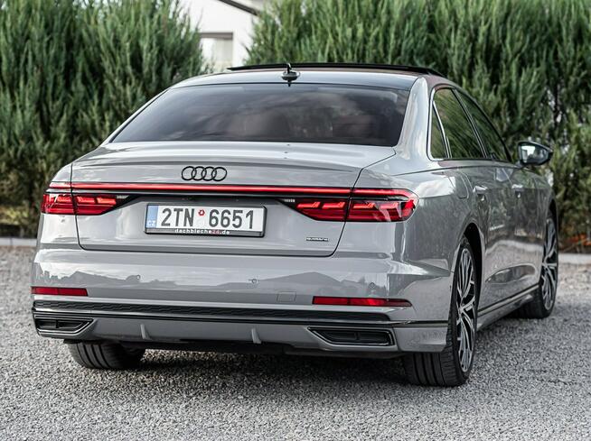 Audi A8 Lipsko - zdjęcie 12