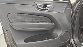 Volvo XC 60 B4 D Core aut ! Z Polskiego Salonu ! Faktura VAT ! Warszawa - zdjęcie 10