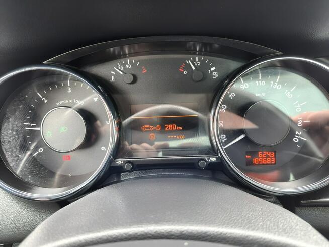 Peugeot 3008 1.6 HDI 109 KM Oryginalny Przebieg Zarejestrowany Twardów - zdjęcie 10