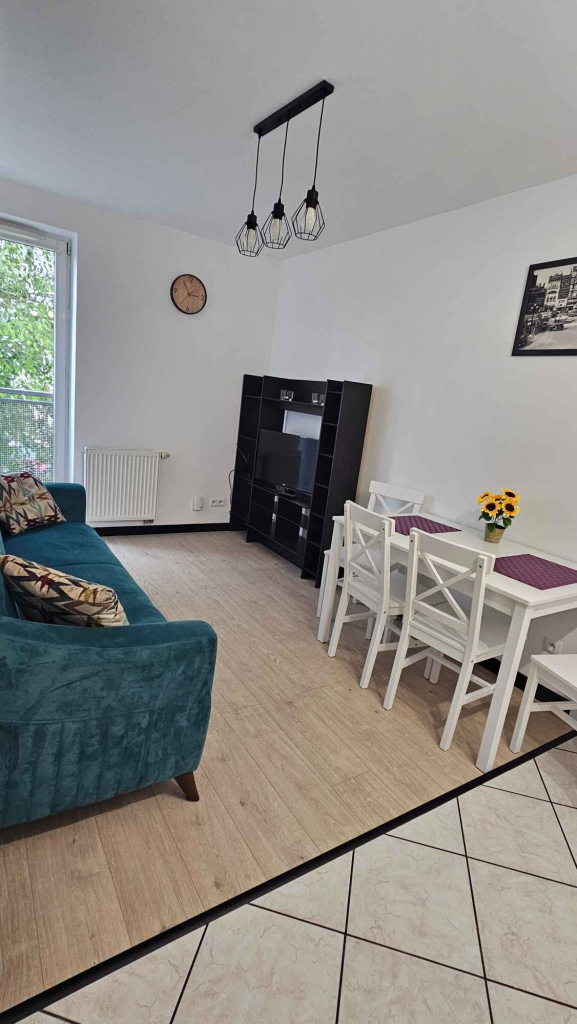 wynajme 2 pok z aneksem, Dywizjonu 303 ,wlasciciel , wolne od zaraz Nowa Huta - zdjęcie 2