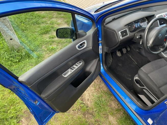 Peugeot 307 SW Nawigacja/7 foteli/Szklany dach/Bluetooth/Klimatronik Wejherowo - zdjęcie 10