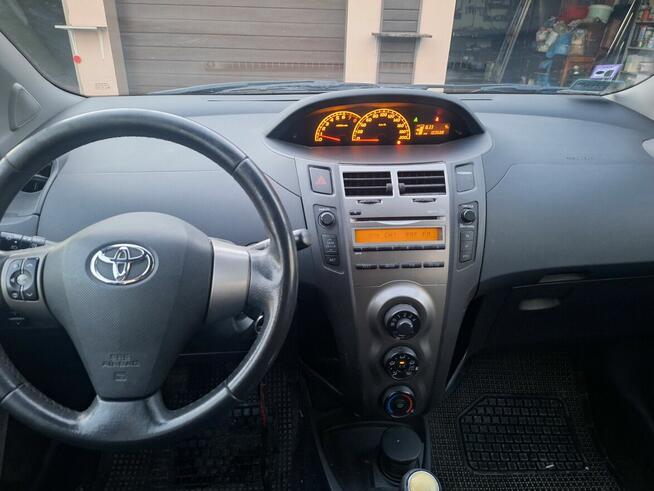 Toyota Yaris II 2010 Jasło - zdjęcie 1