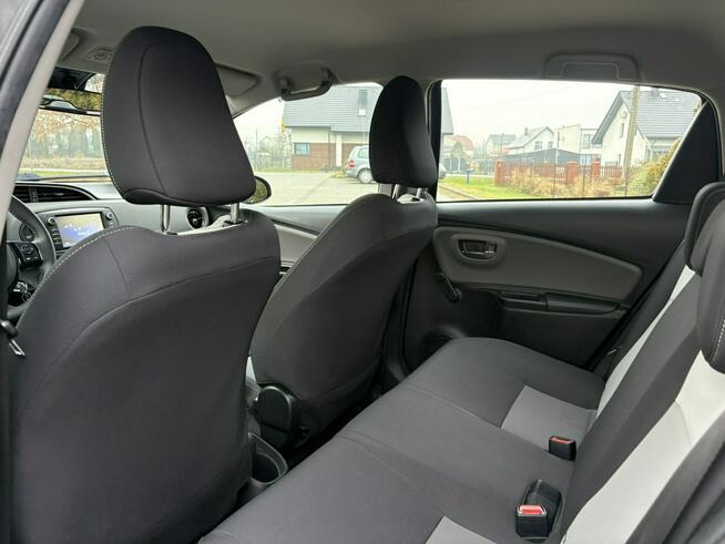 Toyota Yaris Bezwypadkowy * Serwisowany * Kamera cofania * Knurów - zdjęcie 10