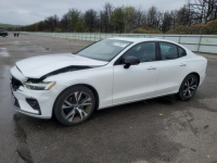 Volvo S60 R-DESIGN / AWD / T5 / niski przebieg Warszawa - zdjęcie 3