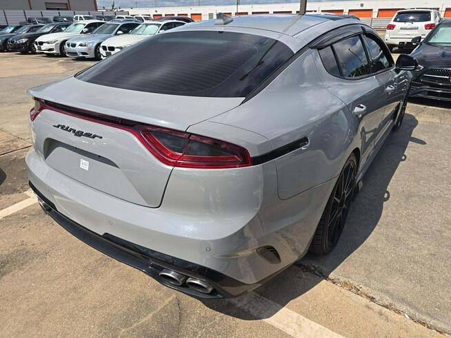 Kia Stinger Najwyższa wersja wyposażenia GT2 / AWD / niski przebieg Warszawa - zdjęcie 3