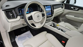 Volvo XC 60 Plus Bright aut ! Z Polskiego Salonu ! Faktura VAT ! Warszawa - zdjęcie 9
