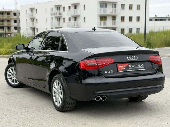 Audi A4 2.0 TDI / 150KM LED BiKsenon Automat Nawigacja Skóra Tempomat Mrągowo - zdjęcie 9