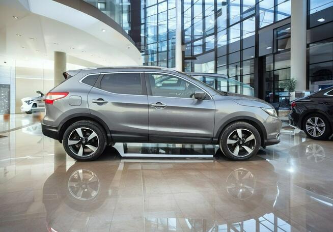 Nissan Qashqai Bezwypadkowy rok gwarancji Kraków - zdjęcie 4