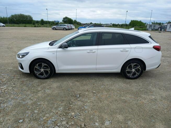 Hyundai i30 Komorniki - zdjęcie 8