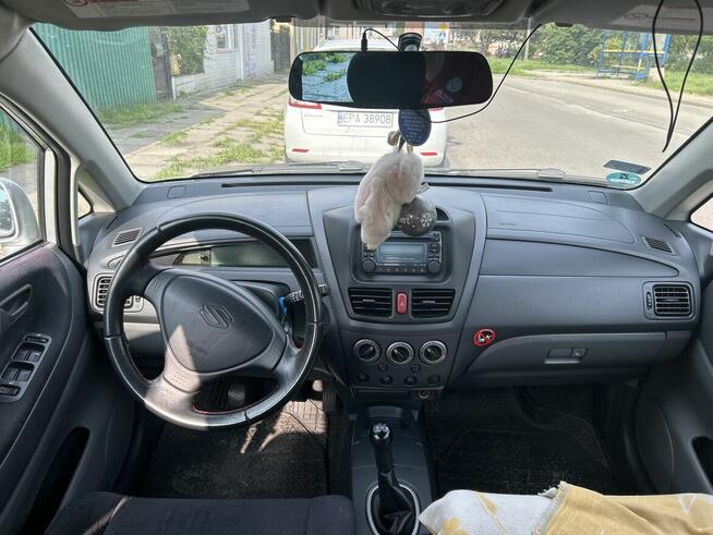 Suzuki Liana z 2003 Pabianice - zdjęcie 4