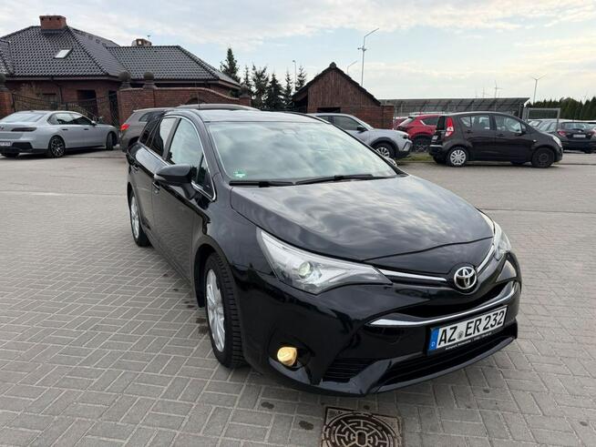 Toyota Avensis Piękna 2.0 Disel Nav3D Servis ASO Gwarancja 12 mc Grodków - zdjęcie 3