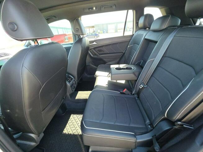 Volkswagen Tiguan 4x4 / SEL R-Line / mała szkoda / niski przebieg Tarnów - zdjęcie 7