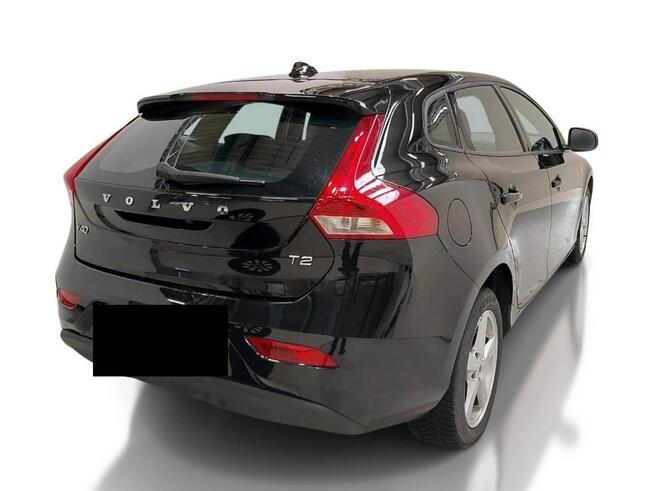Volvo V40 2.0 Momentum 122KM FULL LED skóra NAVI pdc BEZWYPADEK 2019 Tychy - zdjęcie 2