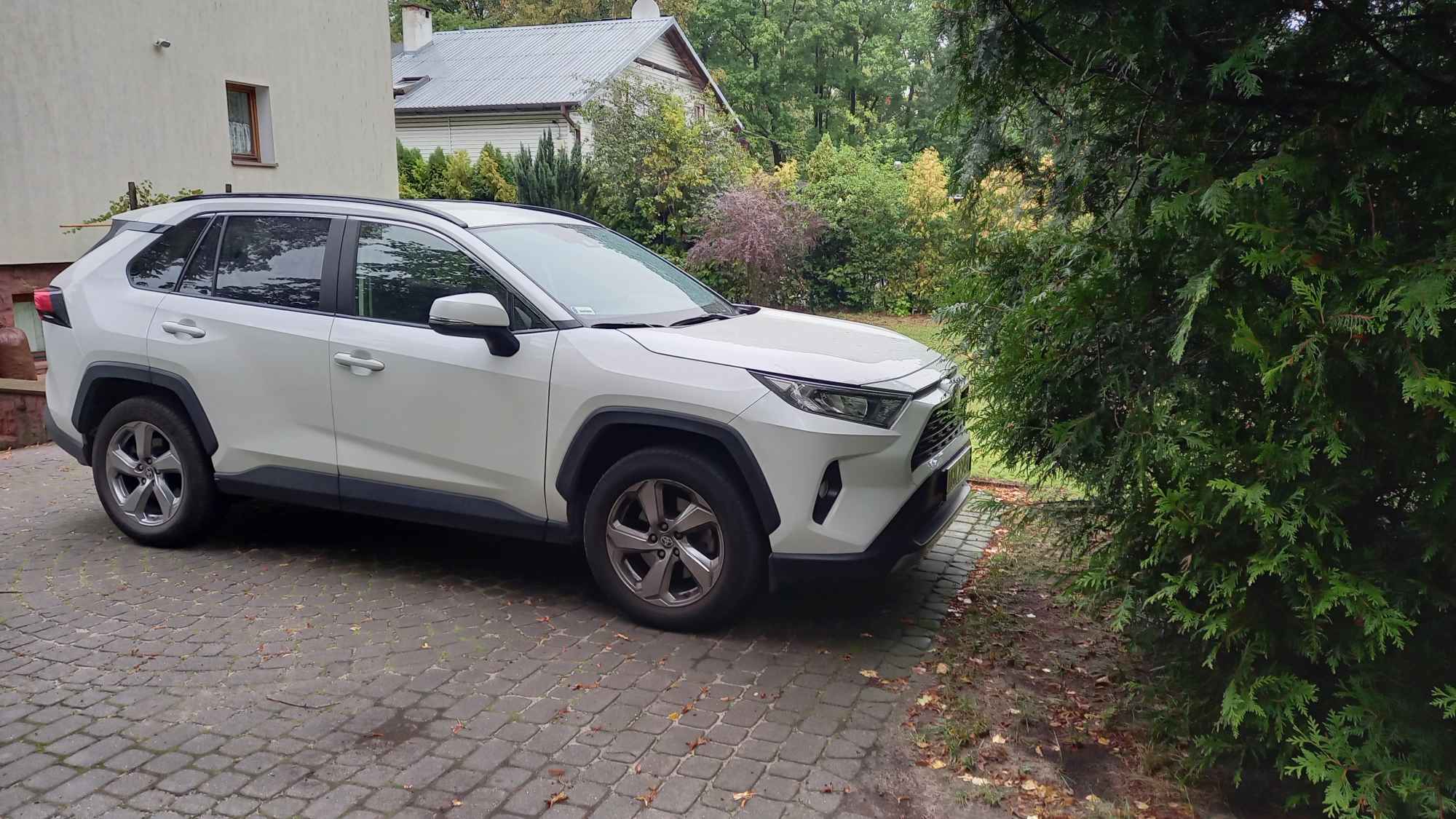 Sprzedam Toyotę Rav4 Milanówek - zdjęcie 2