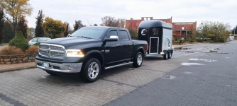 Dodge Ram Laramie Radomsko - zdjęcie 3