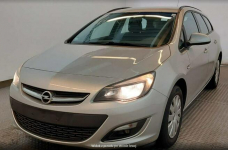 Astra J 1.7CDTI 110KM Isuzu Serwis HAK stan BDB Przyg do rej 2 właścic