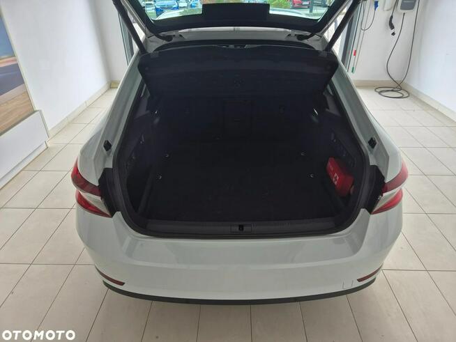 Škoda Superb Kraków - zdjęcie 8