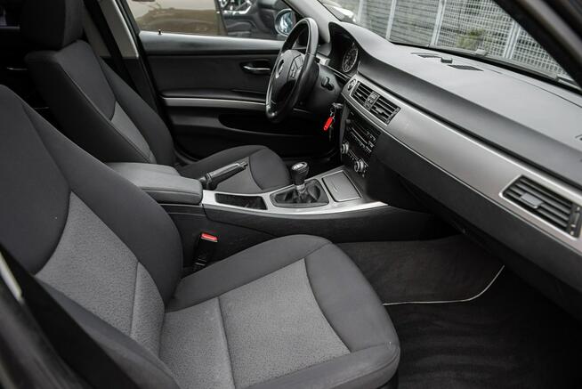 BMW 320 M47 Rozrząd z przodu ! Szyberdach ! Super Stan ! Opłacona ! Zwoleń - zdjęcie 10