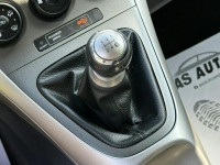 Toyota Auris 1,4D4D 90KM  Premium/Klimatyzacja/Parktronic/Serwis Węgrów - zdjęcie 11