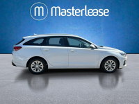 Hyundai i30 1.6 D Classic +! Z Polskiego Salonu! Faktura VAT! Warszawa - zdjęcie 4