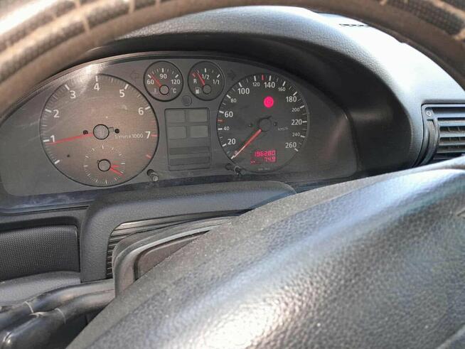 Sprzedam AUDI A4 Bielawska Wieś - zdjęcie 6
