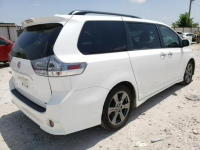 Toyota Sienna 2018, 3.5L, po gradobiciu Warszawa - zdjęcie 4