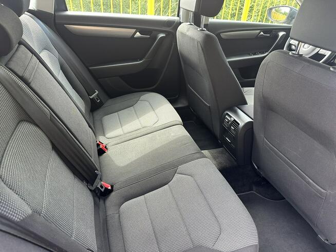Volkswagen Passat 2.0 TDI Navi Klimatronic Kamera Gostyń - zdjęcie 7
