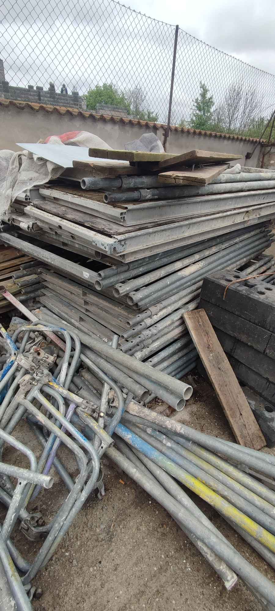 Rusztowania elewacyjne Stare Miasto - zdjęcie 4