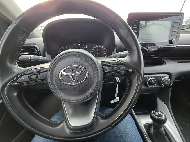 Toyota Yaris 2023 Tylko Salon Polska 1Właściciel  JAK NOWY SUPER STAN Białystok - zdjęcie 12