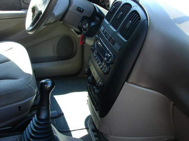 Chrysler Grand Voyager 2.5 CRDI 140 KM Klimatronik Piła