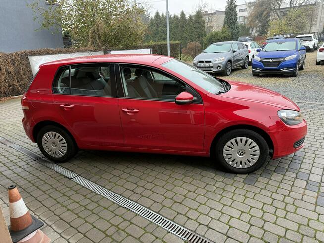 Volkswagen Golf 1,6 102KM  Klimatronik  Serwis  1 Właściciel Orzech - zdjęcie 4