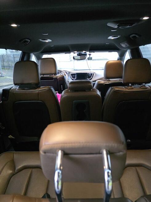 Chrysler Pacifica LIMITED 8 osobowa Poznań - zdjęcie 10