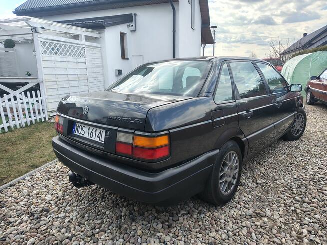 Volkswagen Passat B3 1.8 *1990r* Ostrołęka - zdjęcie 11