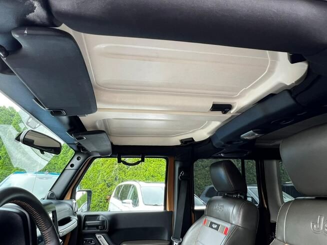 Jeep Wrangler Unlimited 3.8 Sahara 70th Anniversary Edition Baranowo - zdjęcie 11