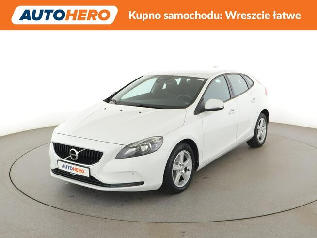 Volvo V40 navi grzane fotele PDC klima-auto. tempomat Warszawa - zdjęcie 1