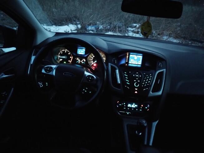 FORD FOCUS 2012 KOMBI 1.6 CDTI 116 KM Czeladź - zdjęcie 11