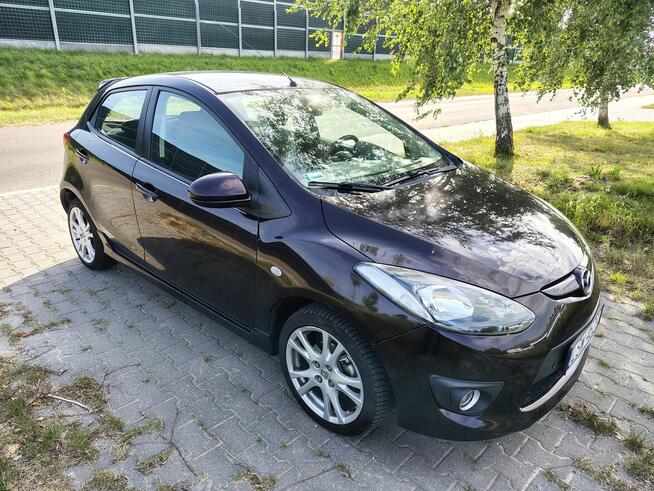 Mazda 2 1.4 MZ-CD Doinwestowany Świdnik - zdjęcie 2