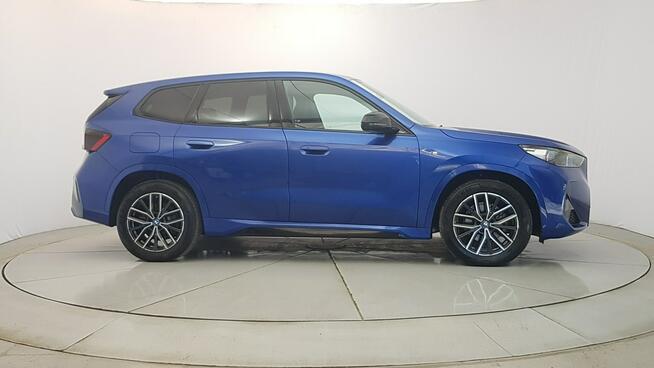 BMW iX1 eDrive20 66.5kWh M Sport! Z Polskiego Salonu! Faktura VAT! Warszawa - zdjęcie 8