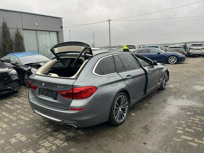 BMW 540 Luxury Line Xdrive Skóra Kamery360 Harman Podgrzewanie 340KM Gliwice - zdjęcie 4
