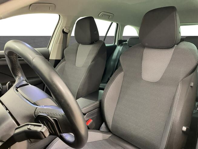 Skoda Octavia 2.0 TDI Ambition DSG Warszawa - zdjęcie 11